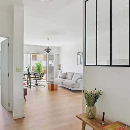 Designer Flat, Luxurious, Close From Palais, Terrasse, Private Garage, Air Conditoning كان المظهر الخارجي الصورة